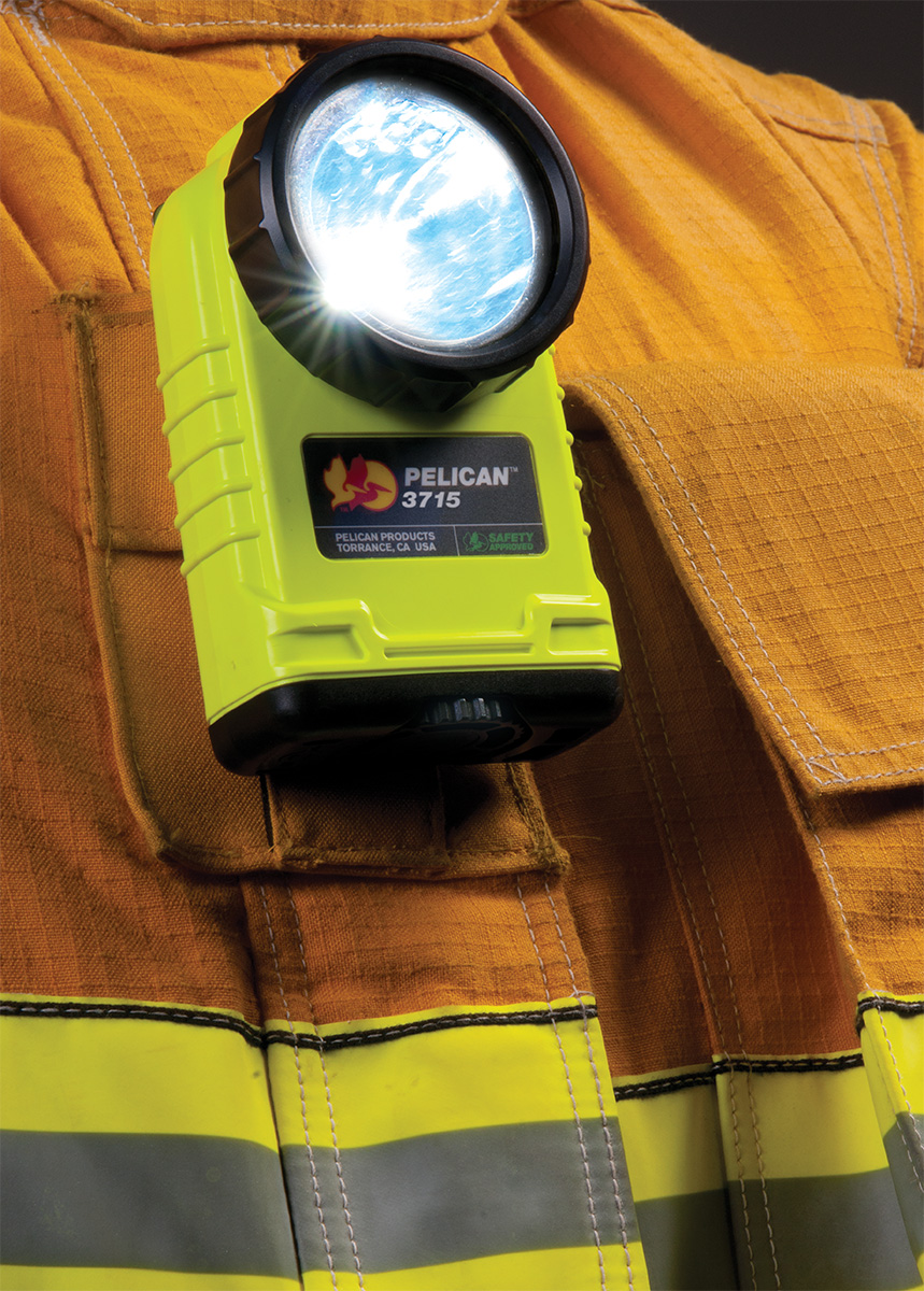 pelican peli products 3715 firefighter safety approved flashlight