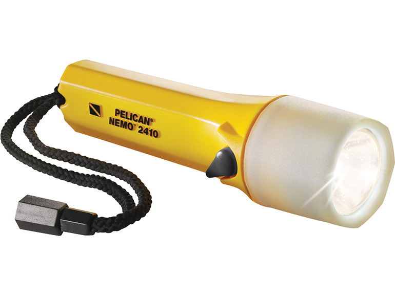 Flashlights, headlamps and dive lights Pelican Consumer